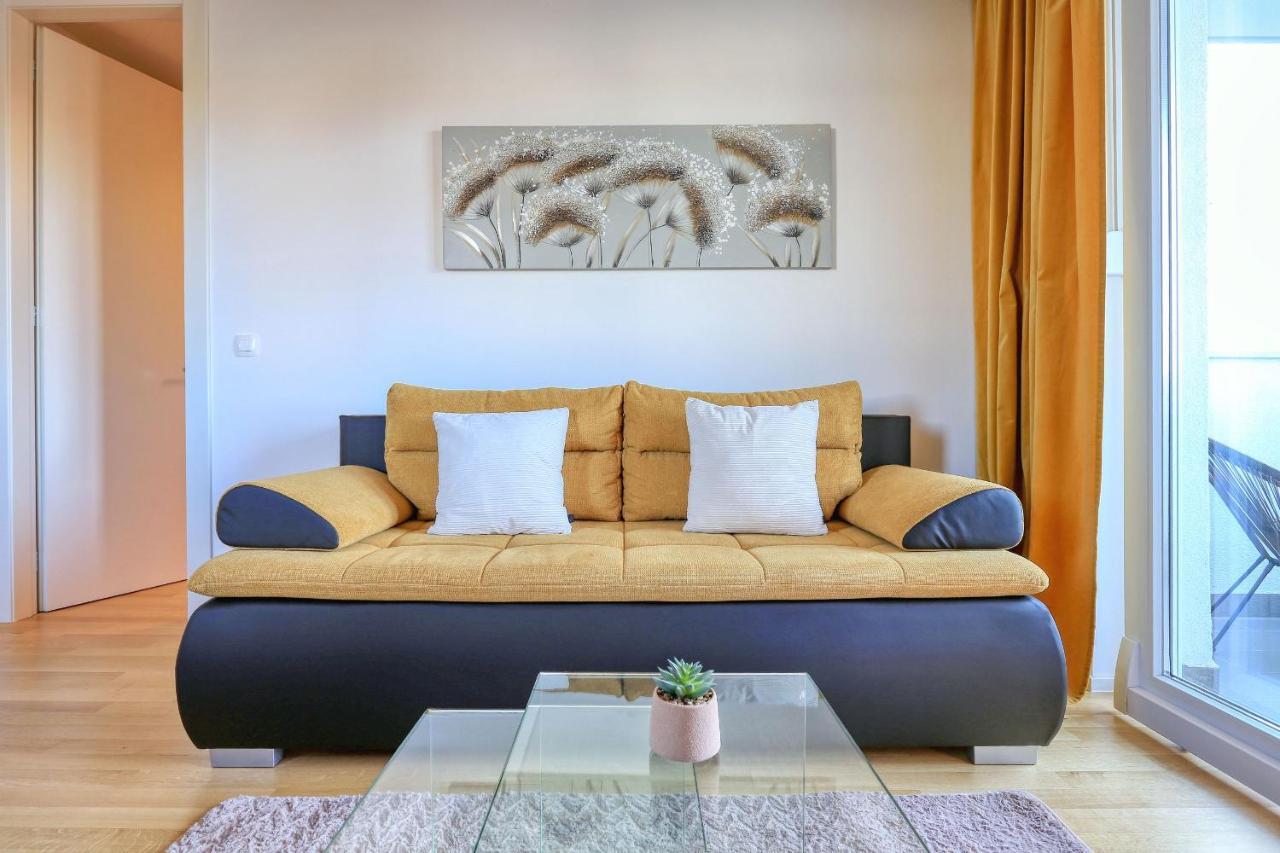Barbara With Private Parking In The Garage Apartment Zadar Luaran gambar